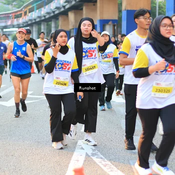 Runner Photo 4887768