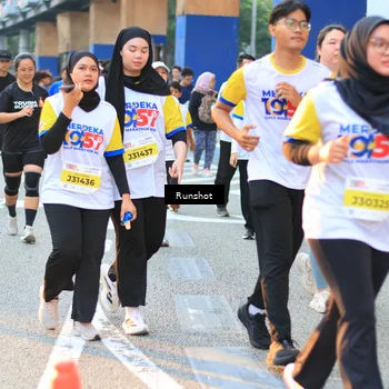 Runner Photo 4887786