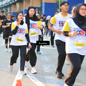 Runner Photo 4887790