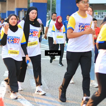 Runner Photo 4887815