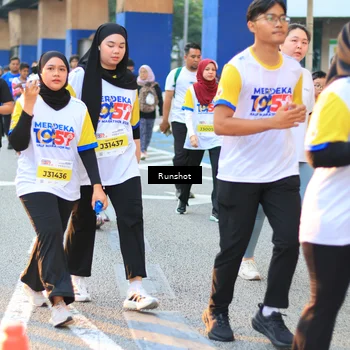 Runner Photo 4887840