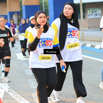 Runner Photo 4887844