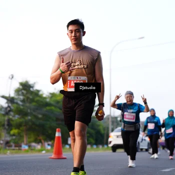 Runner Photo 4887847