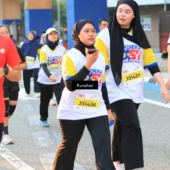 Runner Photo 4887864