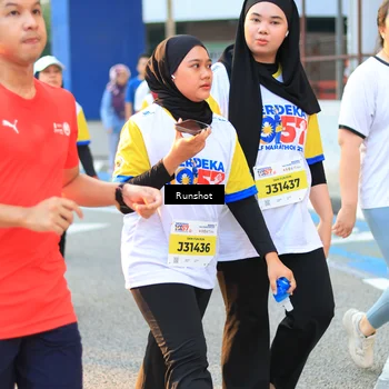 Runner Photo 4887875