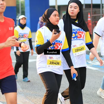 Runner Photo 4887879