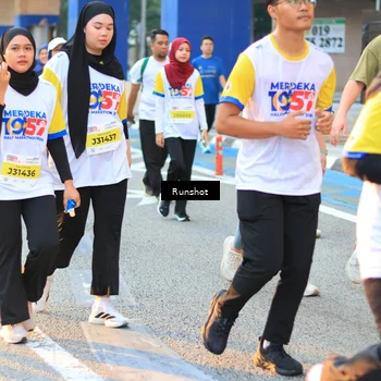 Runner Photo 4887886
