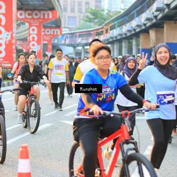 Runner Photo 4887976