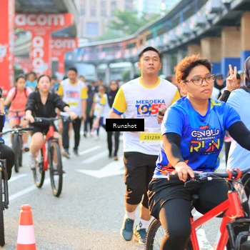 Runner Photo 4888005