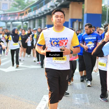 Runner Photo 4888006