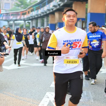 Runner Photo 4888037