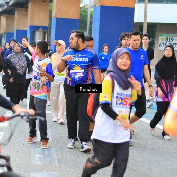 Runner Photo 4888042