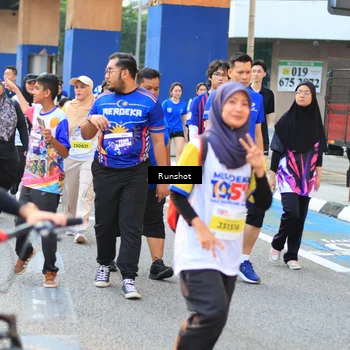 Runner Photo 4888048