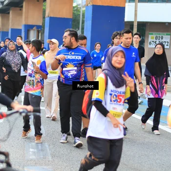 Runner Photo 4888062