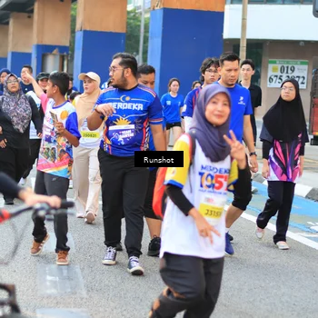 Runner Photo 4888063