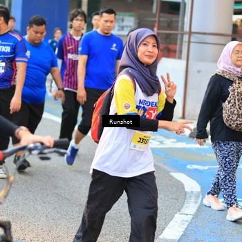 Runner Photo 4888092
