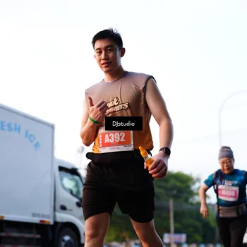 Runner Photo 4888100