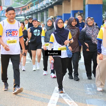 Runner Photo 4888132