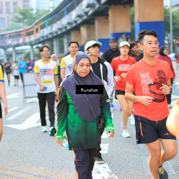 Runner Photo 4888142