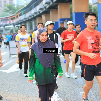 Runner Photo 4888166