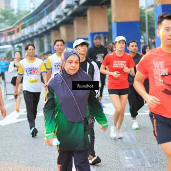 Runner Photo 4888179