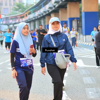 Runner Photo 4888204