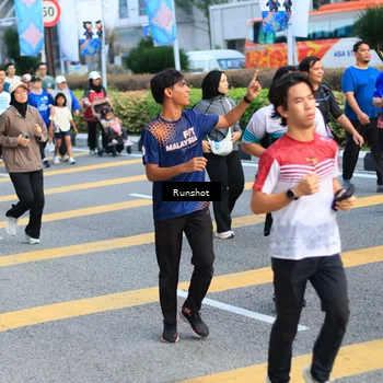 Runner Photo 4888232