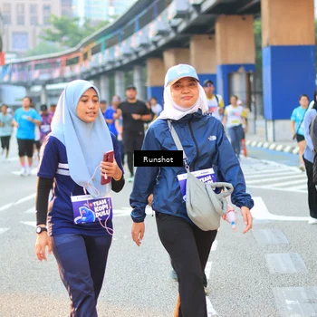 Runner Photo 4888233