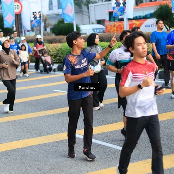 Runner Photo 4888238