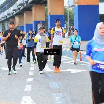 Runner Photo 4888247
