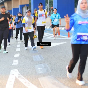 Runner Photo 4888257