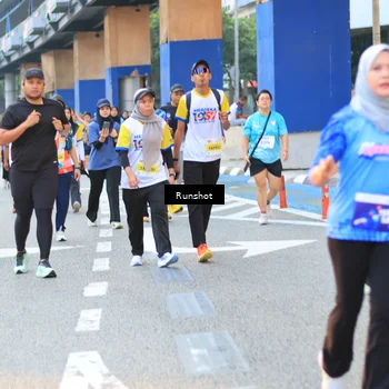 Runner Photo 4888273