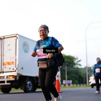 Runner Photo 4888277
