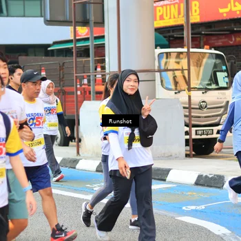 Runner Photo 4888283