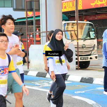Runner Photo 4888295