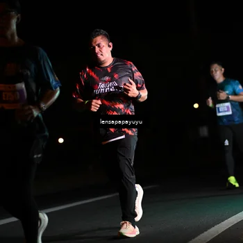 Runner Photo 4888302