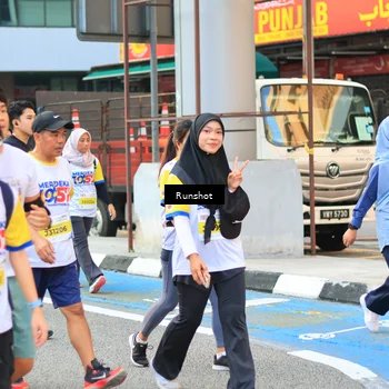 Runner Photo 4888305