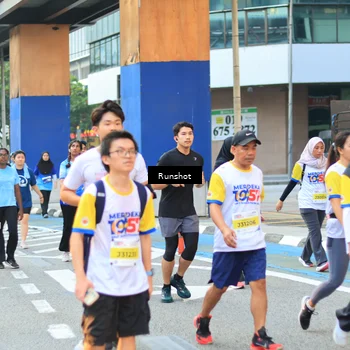 Runner Photo 4888326