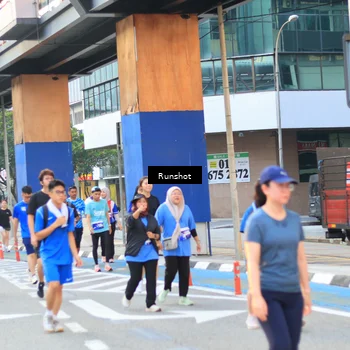 Runner Photo 4888329