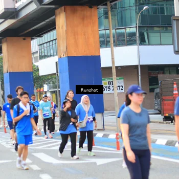 Runner Photo 4888353