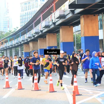 Runner Photo 4888375