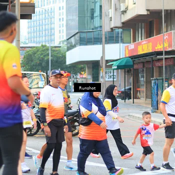 Runner Photo 4888395