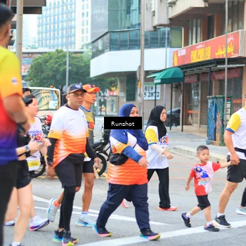 Runner Photo 4888399