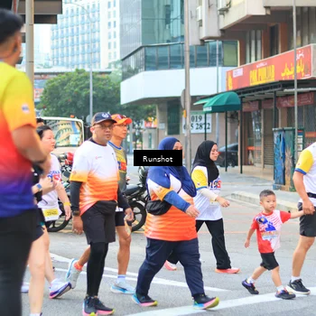 Runner Photo 4888400