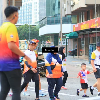 Runner Photo 4888410