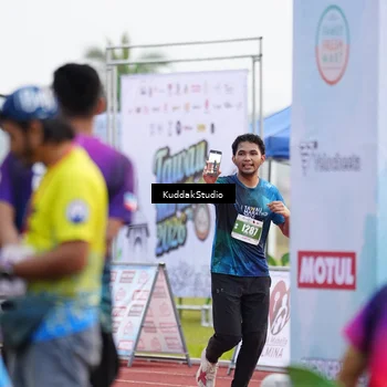Runner Photo 4888423