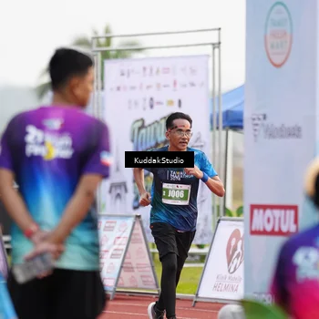 Runner Photo 4888426