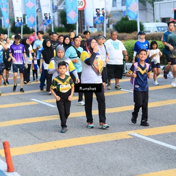 Runner Photo 4888444