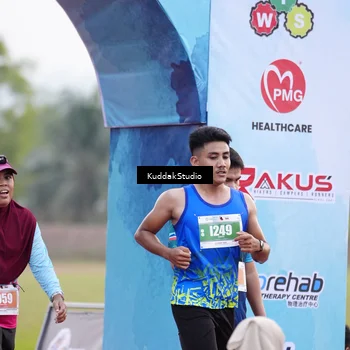 Runner Photo 4888468