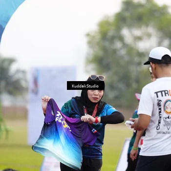 Runner Photo 4888473